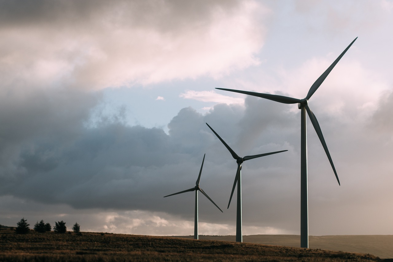 entdecken sie die neuesten entwicklungen und vorteile erneuerbarer energien: nachhaltige lösungen für eine saubere zukunft mit solar-, wind- und wasserkraft.